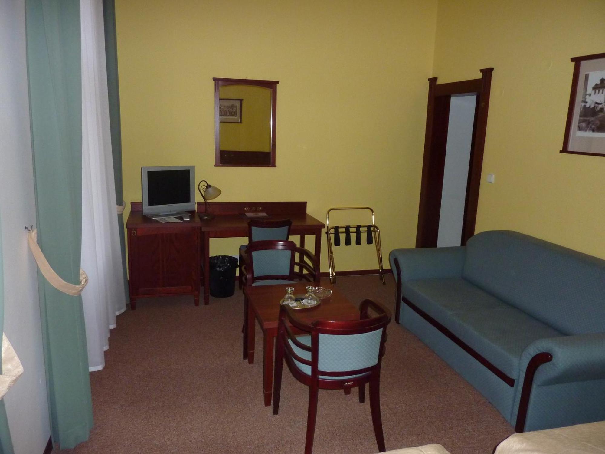 Grandhotel Garni Jihlava Bagian luar foto
