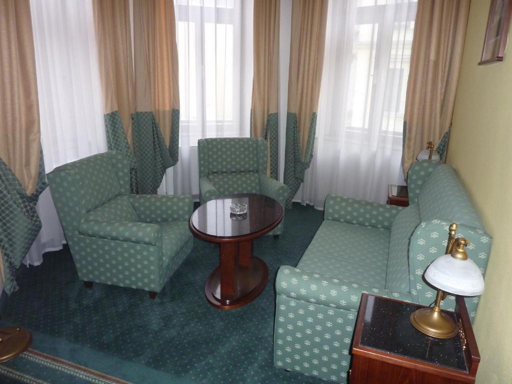 Grandhotel Garni Jihlava Ruang foto