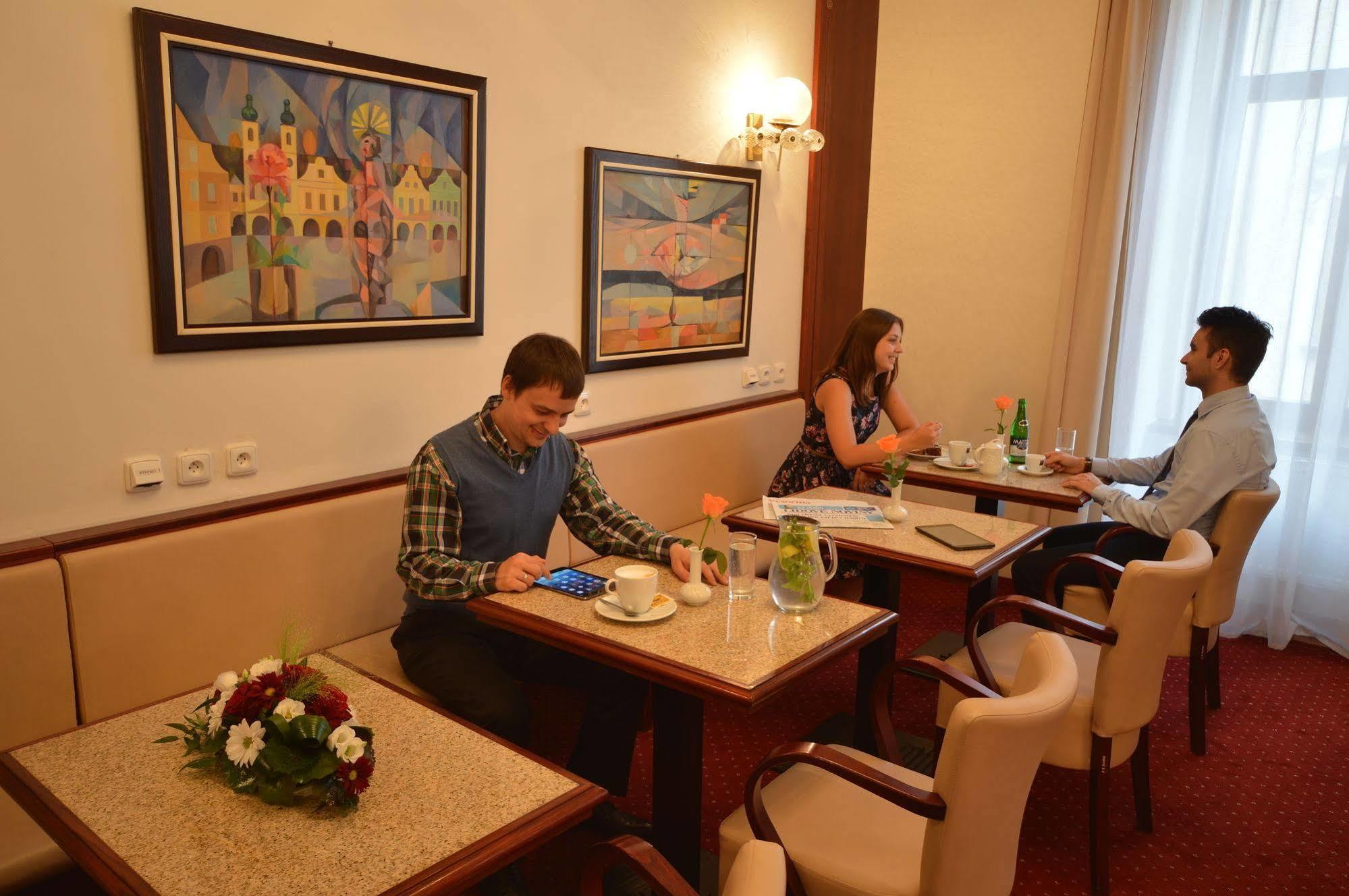 Grandhotel Garni Jihlava Bagian luar foto