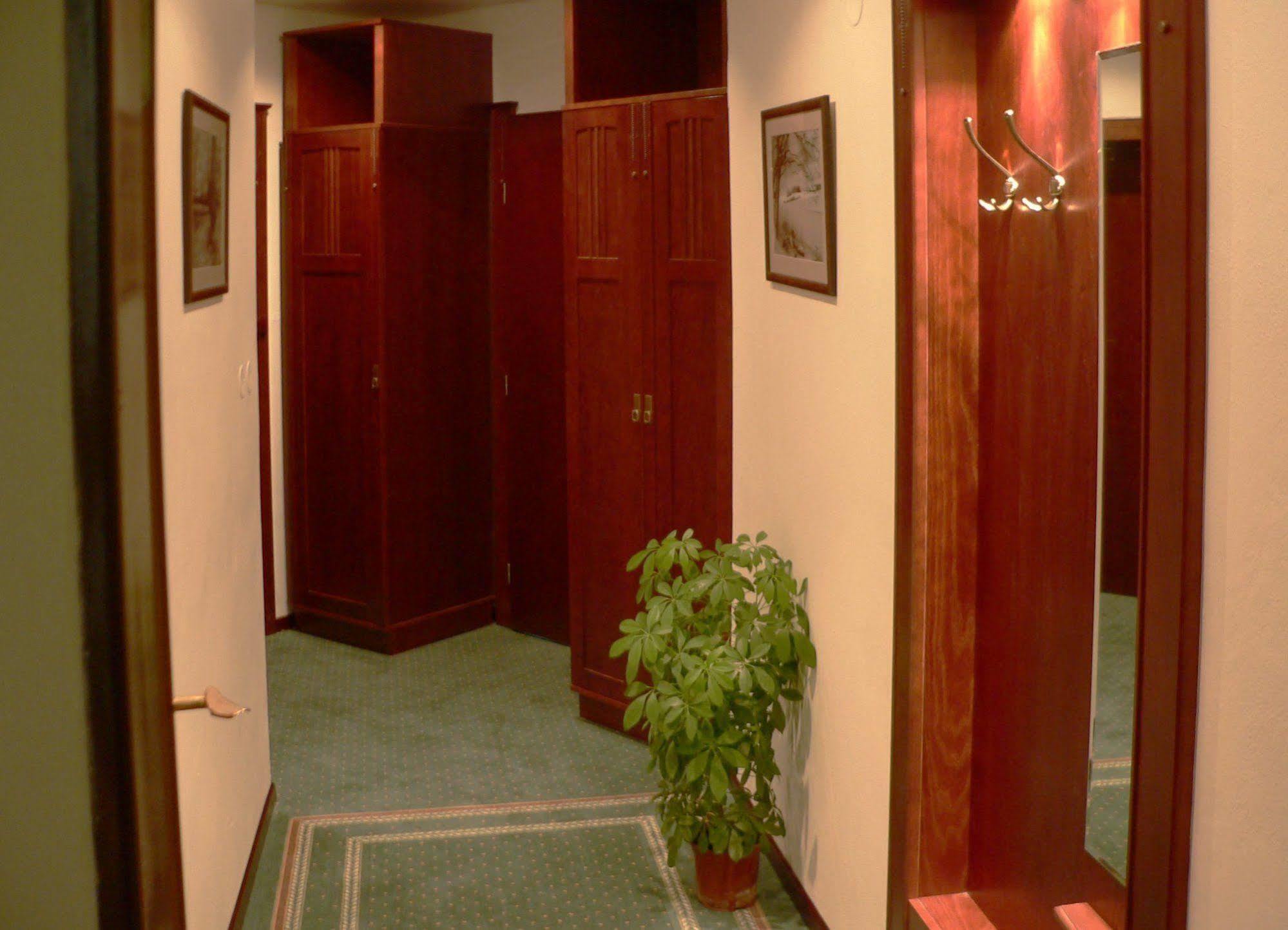 Grandhotel Garni Jihlava Bagian luar foto